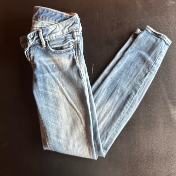 Express Denim - Women’s Express Super Skinny Jean